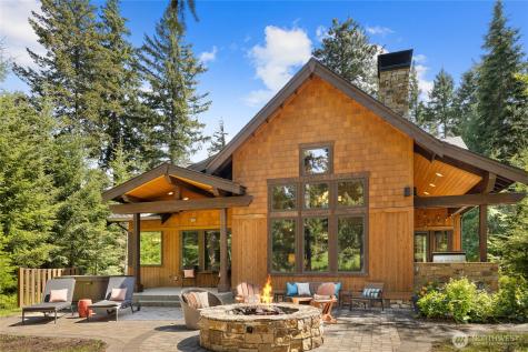 1390 Snowberry Loop Cle Elum WA 98922