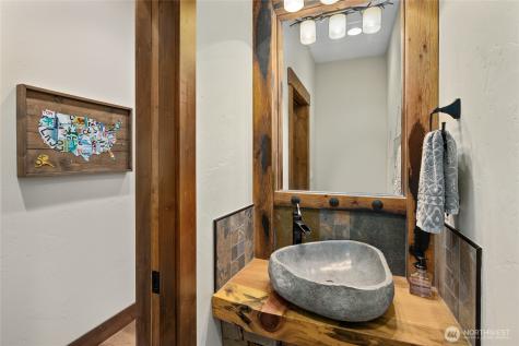 1390 Snowberry Loop Cle Elum WA 98922