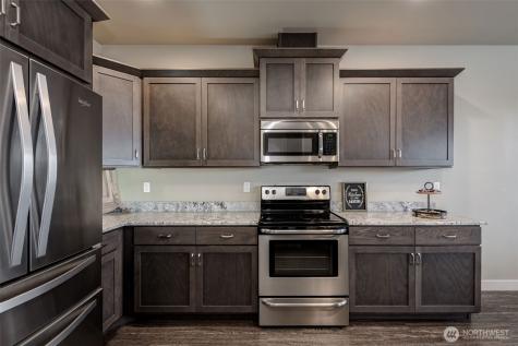 1738 Skylar Court Wenatchee WA 98801