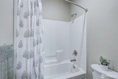 1738 Skylar Court Wenatchee WA 98801