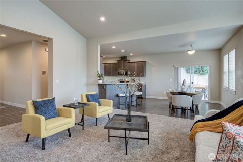 1738 Skylar Court Wenatchee WA 98801