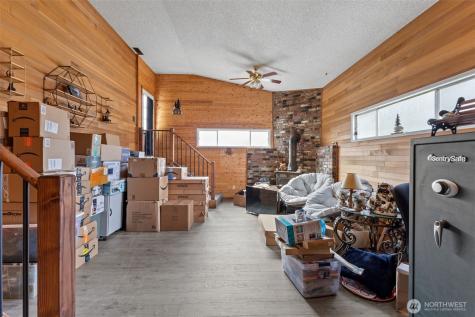 545 Davis Lake Road Morton WA 98356