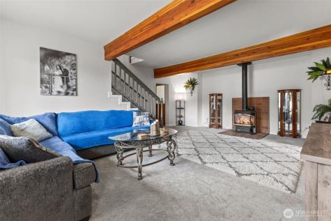 545 Davis Lake Road Morton WA 98356