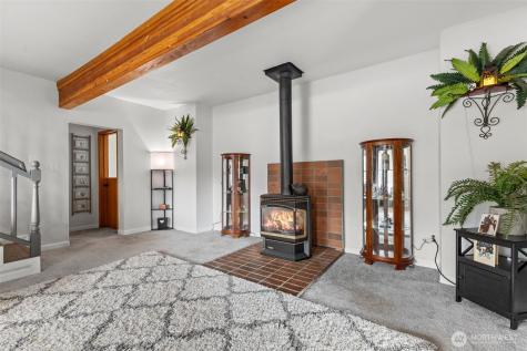 545 Davis Lake Road Morton WA 98356
