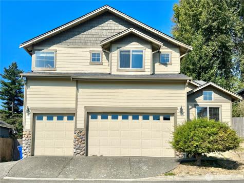 665 Blaine Renton WA 98056