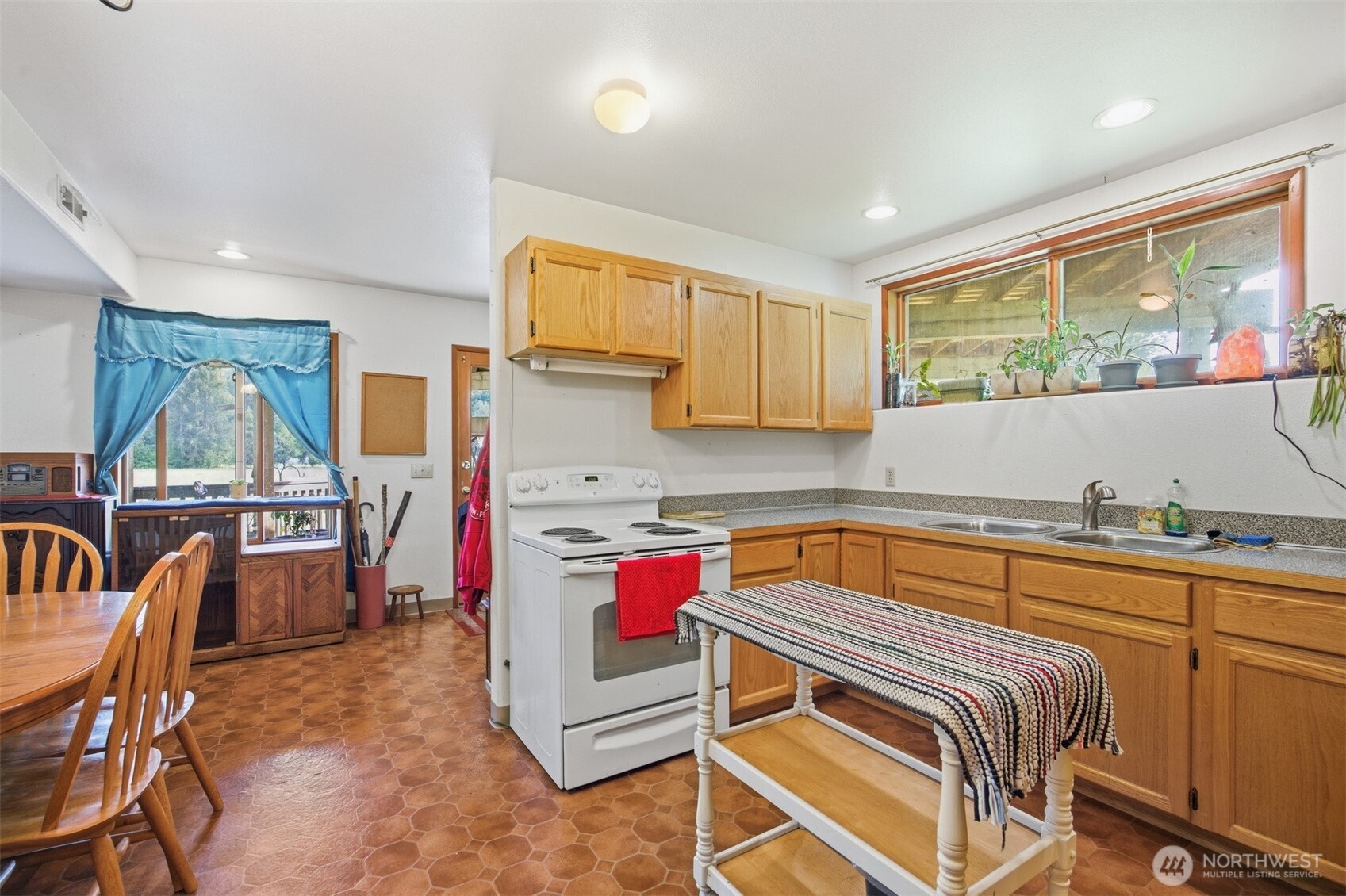 8120 Gordon Road Concrete WA 98237