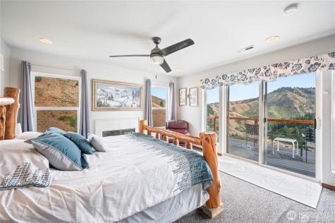 9505 Plateau Road Cashmere WA 98815