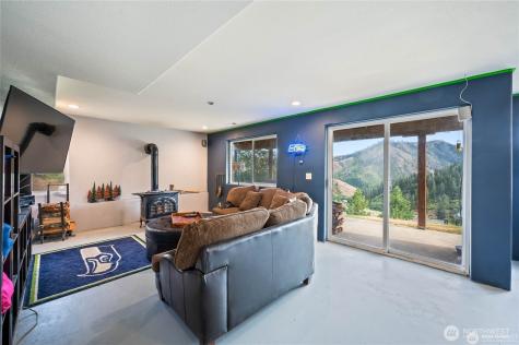 9505 Plateau Road Cashmere WA 98815