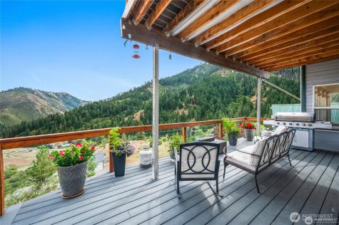 9505 Plateau Road Cashmere WA 98815