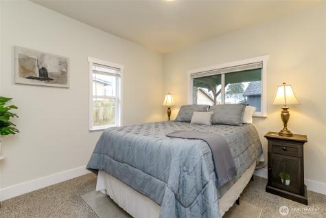 501 S 52nd Street Tacoma WA 98408