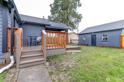 501 S 52nd Street Tacoma WA 98408