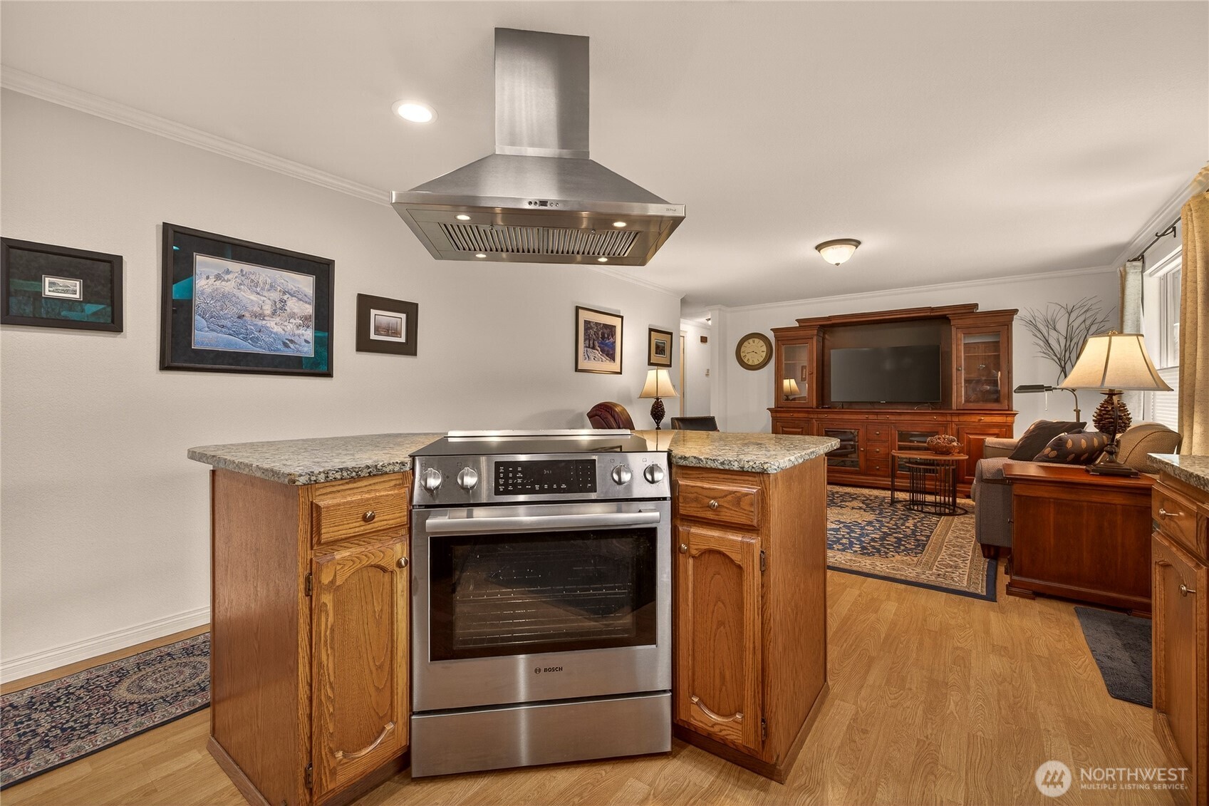 1484 Elmwood Street Wenatchee WA 98801