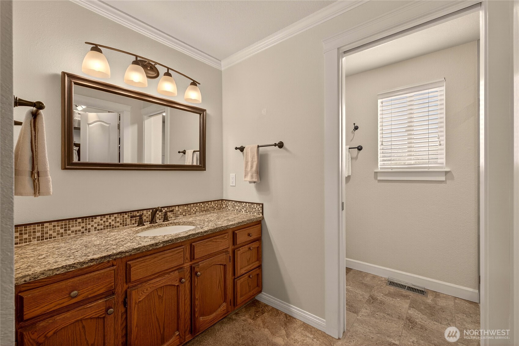 1484 Elmwood Street Wenatchee WA 98801