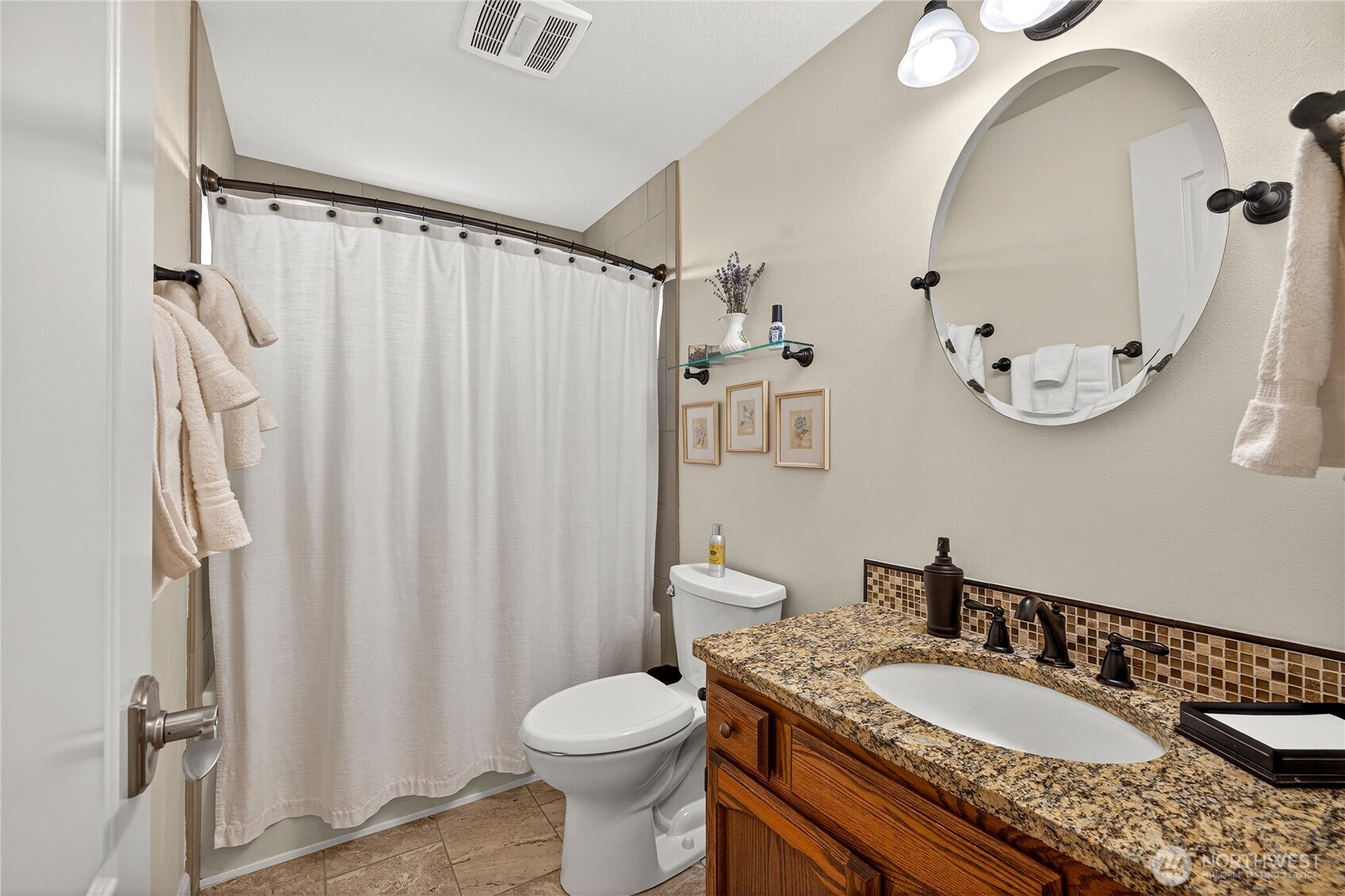 1484 Elmwood Street Wenatchee WA 98801