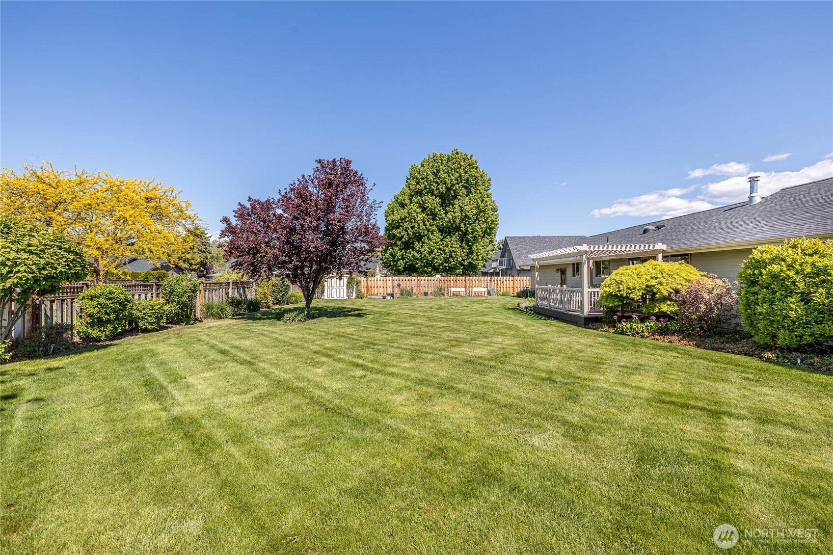 1484 Elmwood Street Wenatchee WA 98801