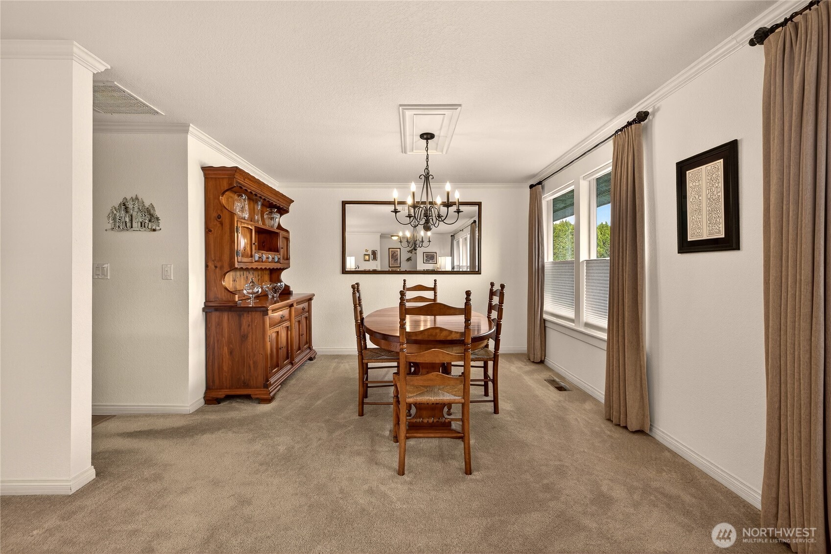 1484 Elmwood Street Wenatchee WA 98801