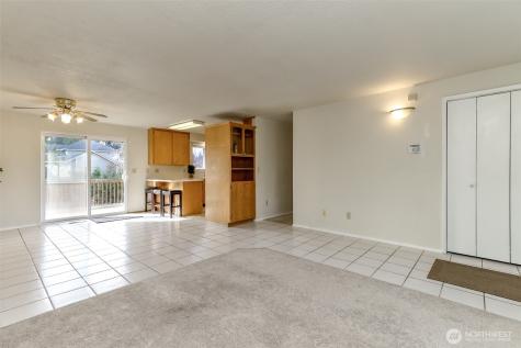 8520 Woodland Avenue E Puyallup WA 98371