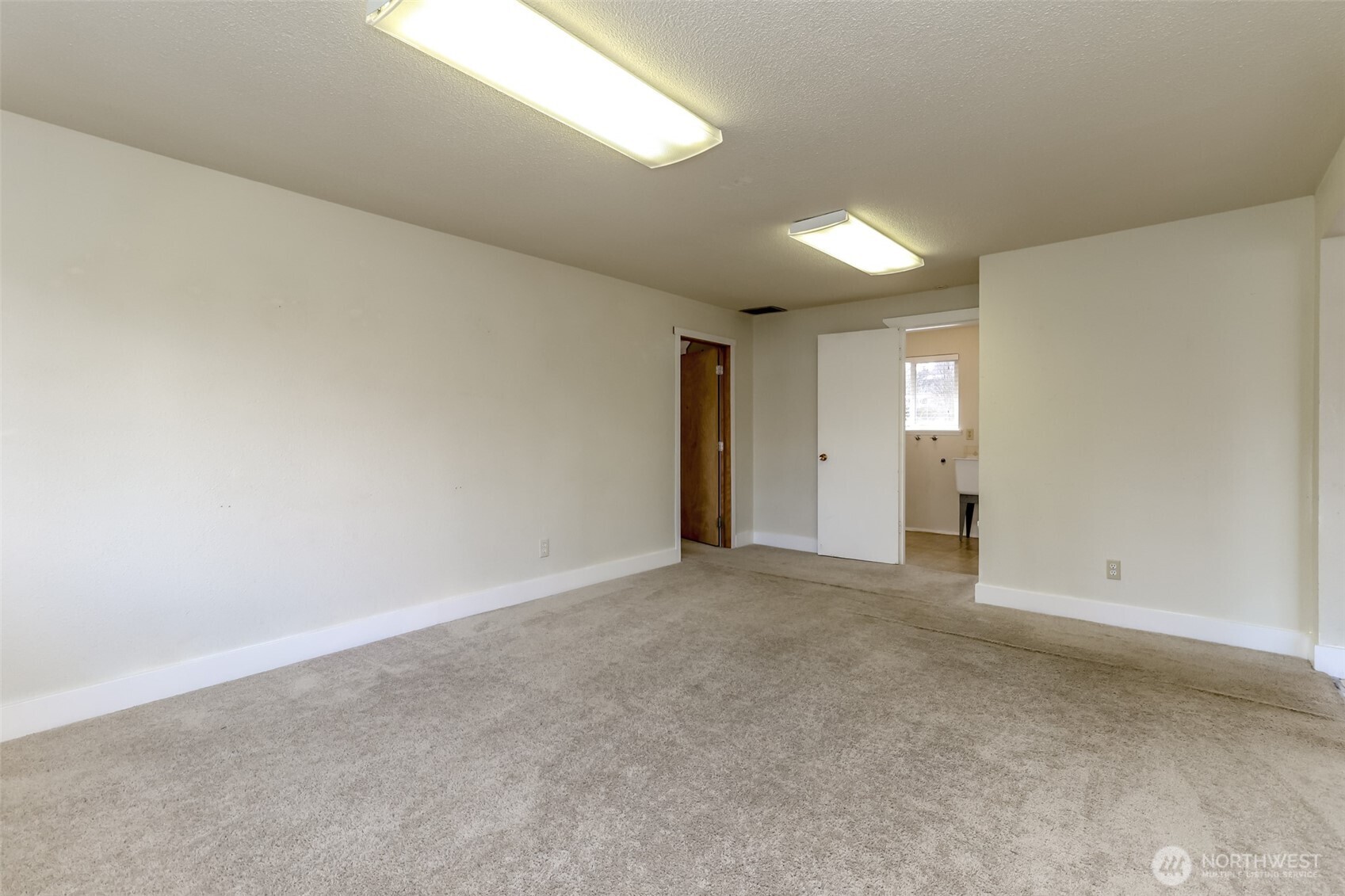 8520 Woodland Avenue E Puyallup WA 98371
