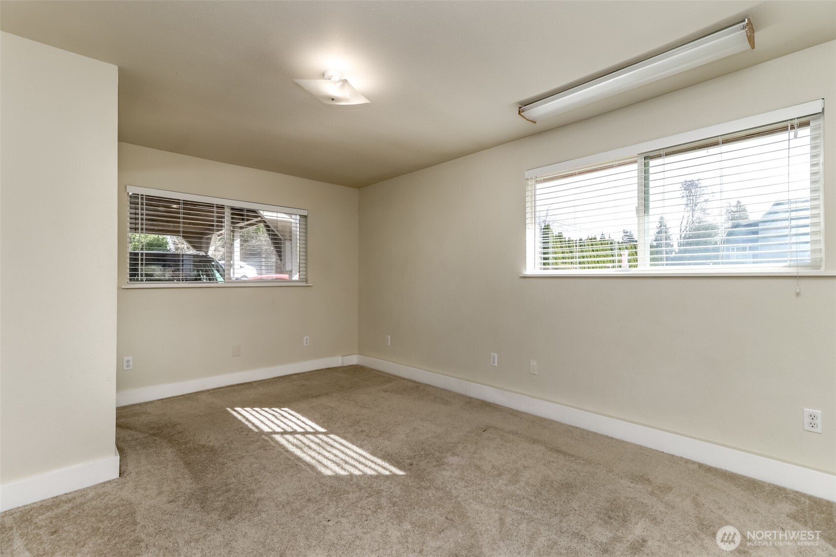 8520 Woodland Avenue E Puyallup WA 98371
