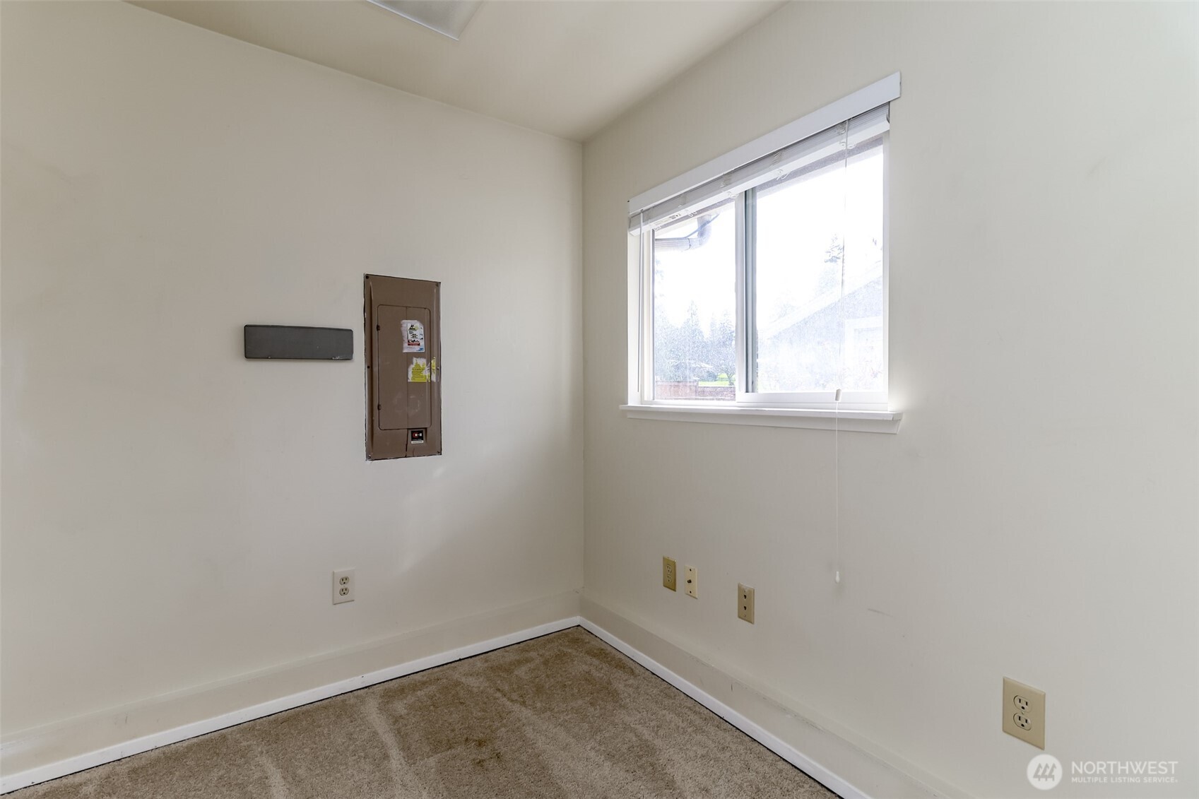 8520 Woodland Avenue E Puyallup WA 98371
