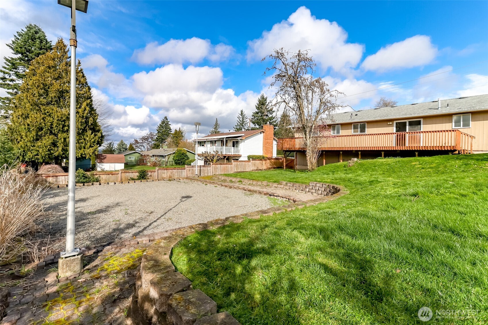 8520 Woodland Avenue E Puyallup WA 98371