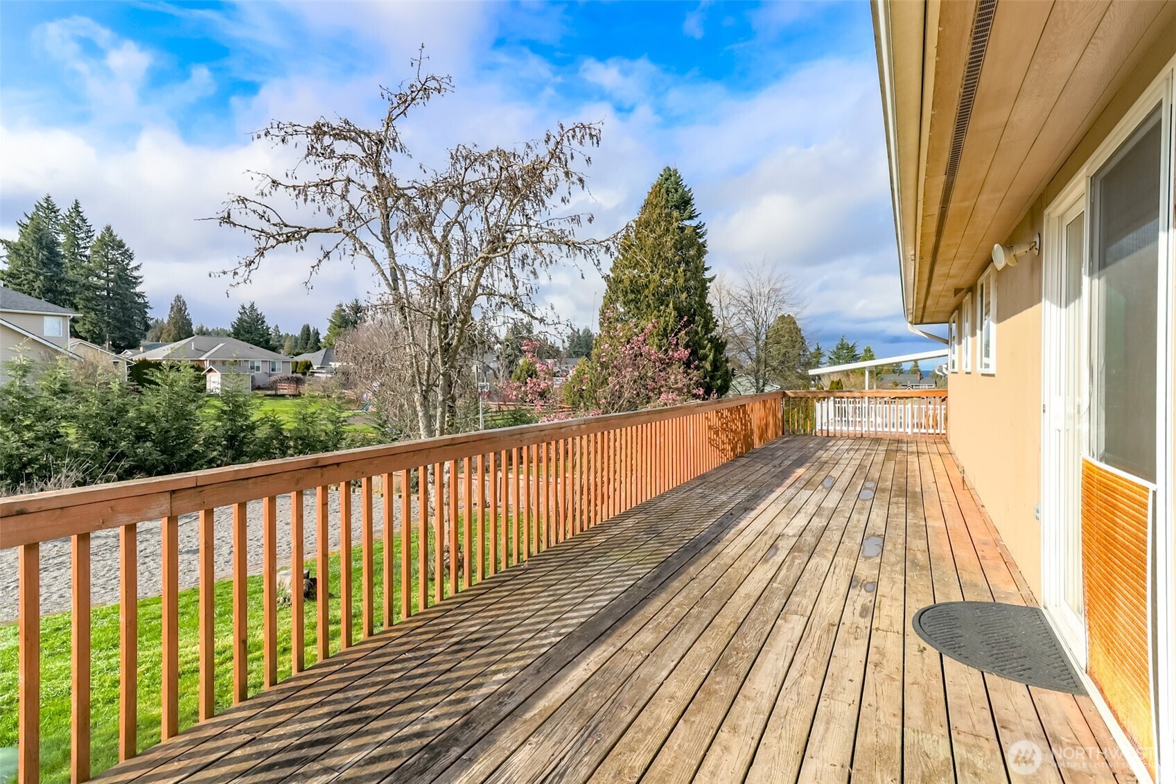 8520 Woodland Avenue E Puyallup WA 98371