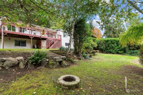 19297 Stone Avenue N Shoreline WA 98133