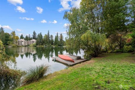 19297 Stone Avenue N Shoreline WA 98133