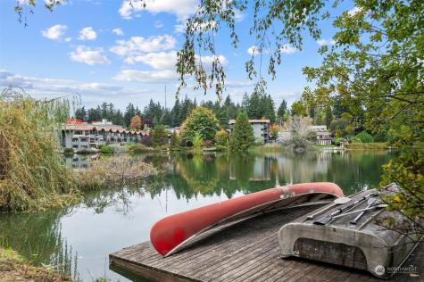 19297 Stone Avenue N Shoreline WA 98133