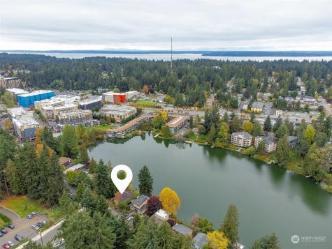 19297 Stone Avenue N Shoreline WA 98133