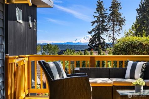 1507 Madrona Drive Seattle WA 98122