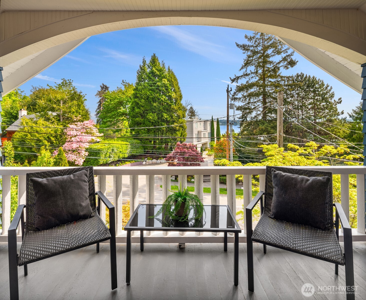 1507 Madrona Drive Seattle WA 98122