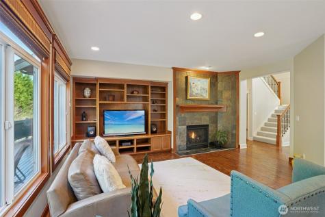 11815 157th Avenue NE Redmond WA 98052