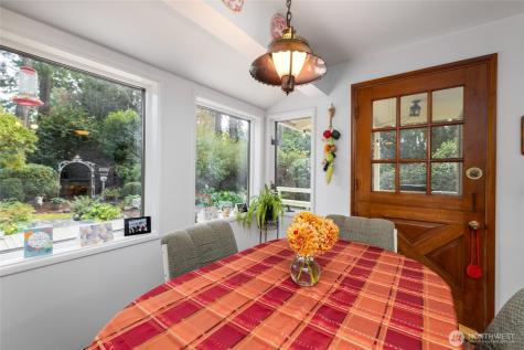 1410 S 10th Street Mount Vernon WA 98274