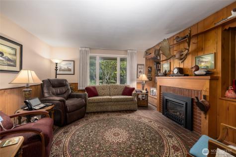 1410 S 10th Street Mount Vernon WA 98274