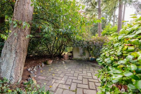 1410 S 10th Street Mount Vernon WA 98274