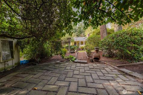 1410 S 10th Street Mount Vernon WA 98274