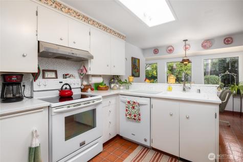 1410 S 10th Street Mount Vernon WA 98274