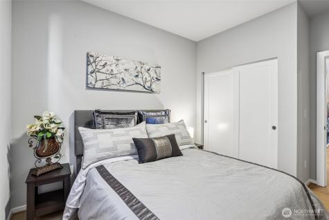 24 151st Street SW Lynnwood WA 98087