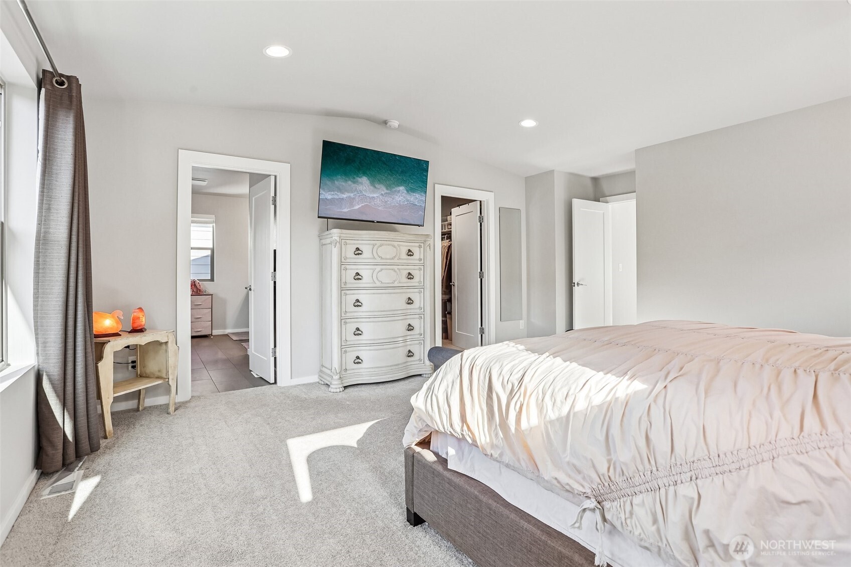 24 151st Street SW Lynnwood WA 98087