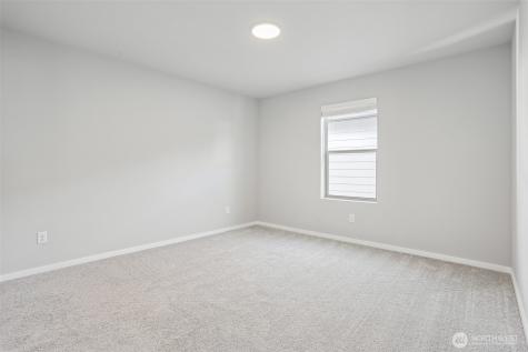 24 151st Street SW Lynnwood WA 98087