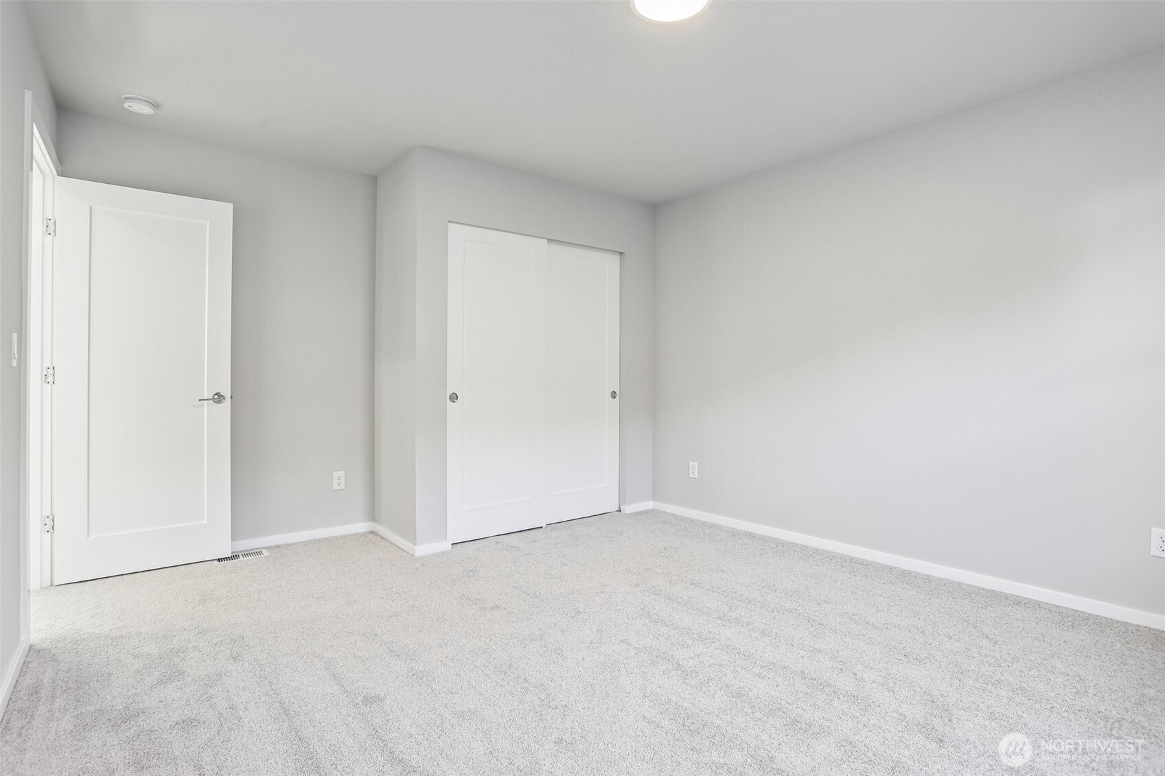 24 151st Street SW Lynnwood WA 98087