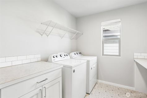 24 151st Street SW Lynnwood WA 98087