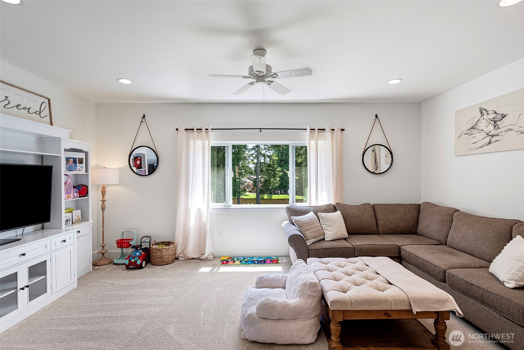 191 E Sterling Drive Allyn WA 98524
