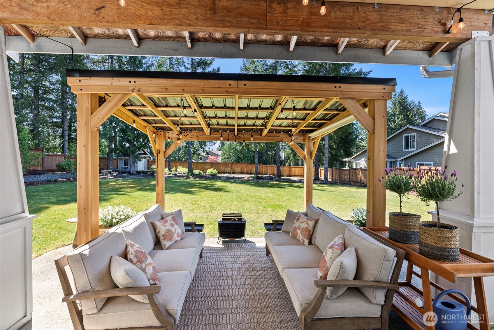 191 E Sterling Drive Allyn WA 98524