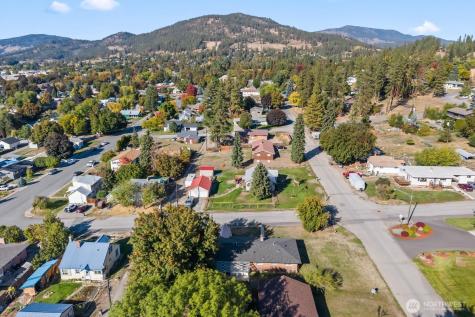 790 E Forest Avenue Colville WA 99114