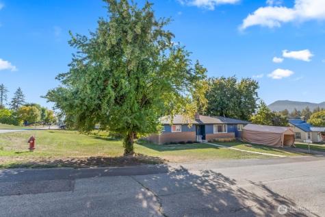 790 E Forest Avenue Colville WA 99114