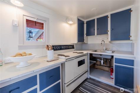 2035 Fairview Avenue E Seattle WA 98102