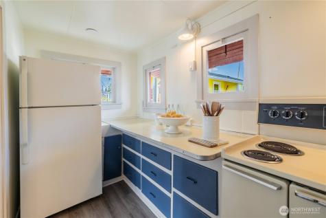 2035 Fairview Avenue E Seattle WA 98102