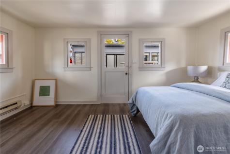 2035 Fairview Avenue E Seattle WA 98102
